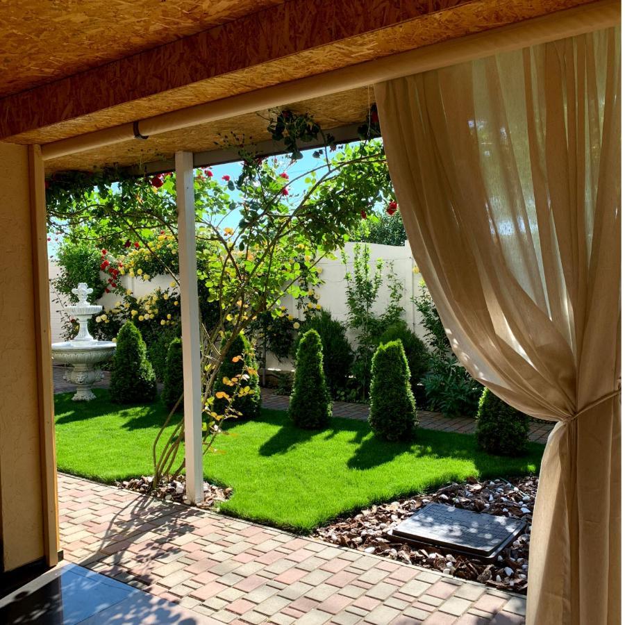 Guest House Santin Chornomorsk Exterior foto