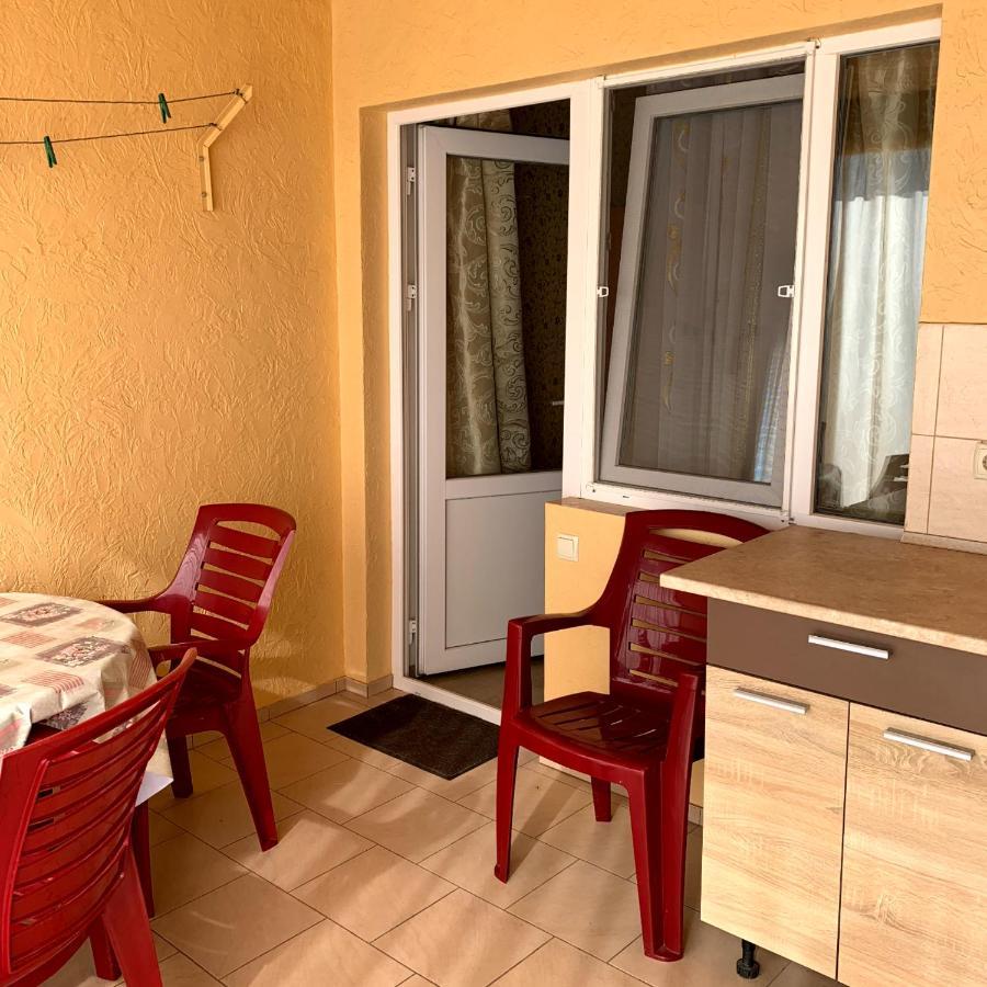 Guest House Santin Chornomorsk Exterior foto