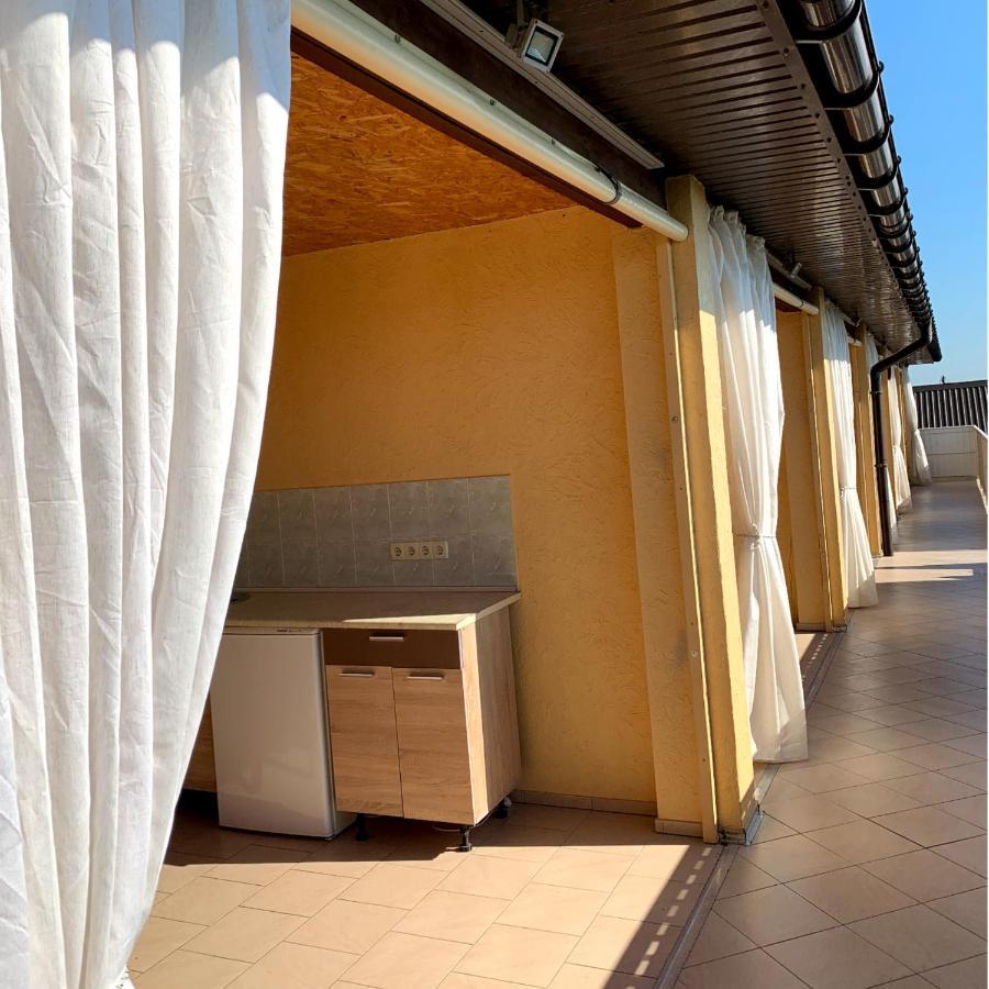 Guest House Santin Chornomorsk Exterior foto